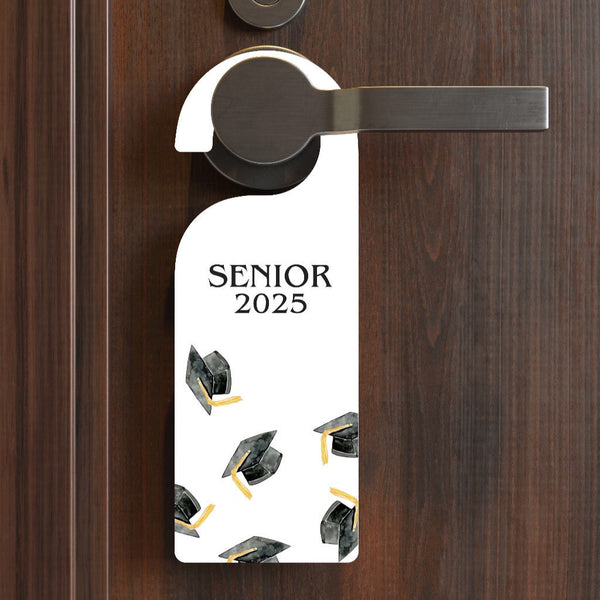 تعليقة باب التخرج senior 2025